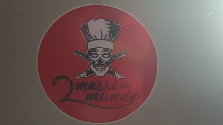 2 Massi De Munde Springvale Photos 2